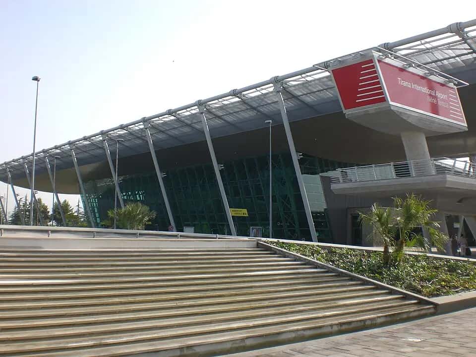 Letiště Tirana — pohled na letiště