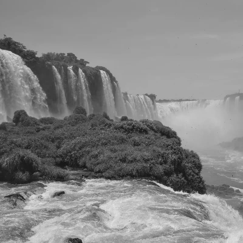 Vodopády Iguazú na hranici Brazílie a Argentiny