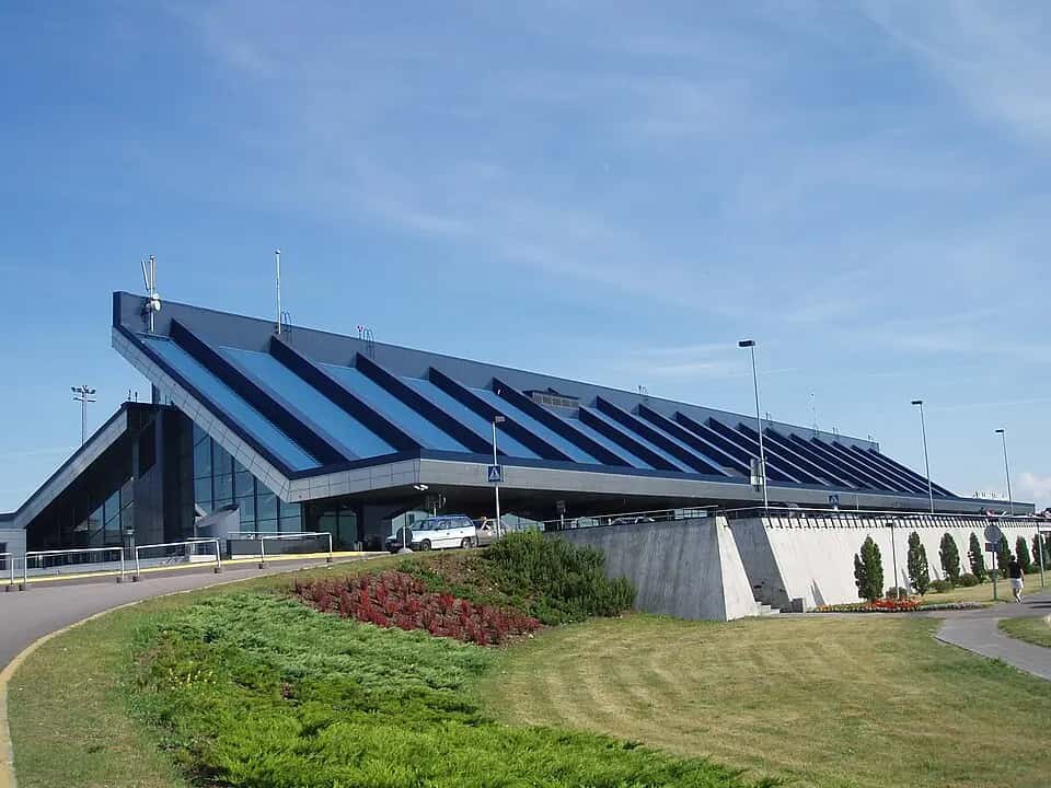 Letiště Tallinn — pohled na letiště