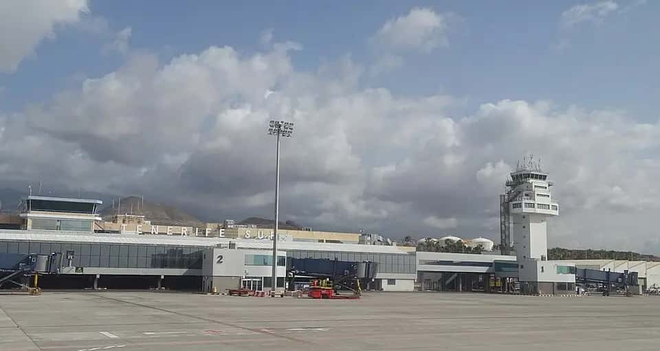 Letiště Tenerife Jih — pohled na letiště
